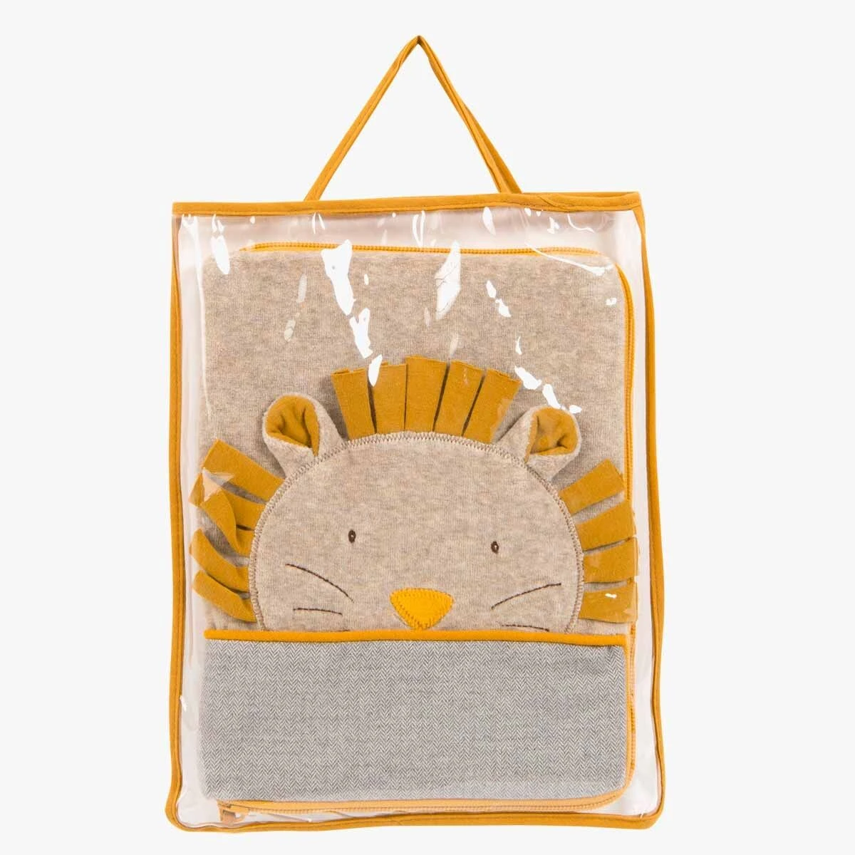 Moulin Roty Protège Carnet De Santé à Broder Tête Lion 2 Moulin Roty Protège Carnet De Santé à Broder Tête Lion – Image 2