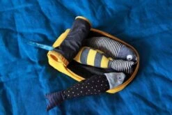 Moulin Roty Boite à Sardines D'activités -Bébés Produits Magasin Boite a sardines d activites Les Moustaches Moulin Roty 4