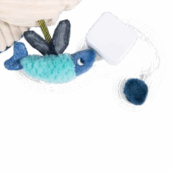 Moulin Roty Baleine Musicale -Bébés Produits Magasin Peluche musicale baleine Les aventures de Paulie Moulin Roty 3